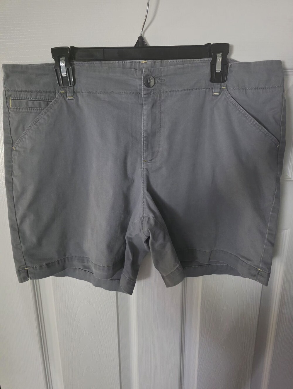 Lee Straight Fit Gray Women's Shorts
